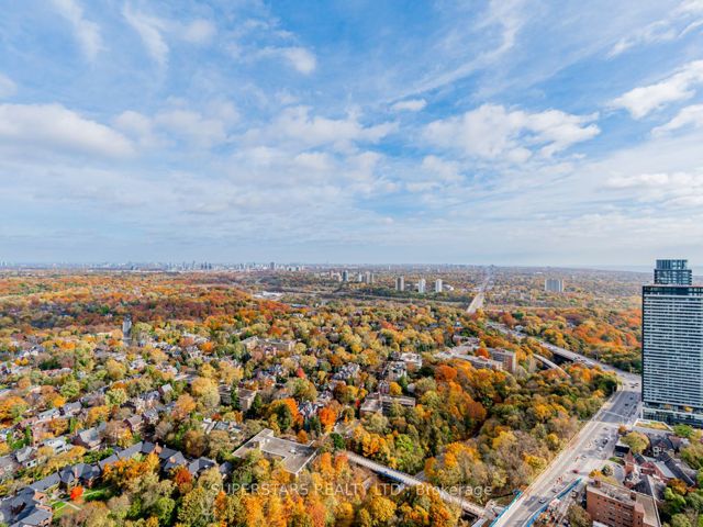 4508 - 395 Bloor St E