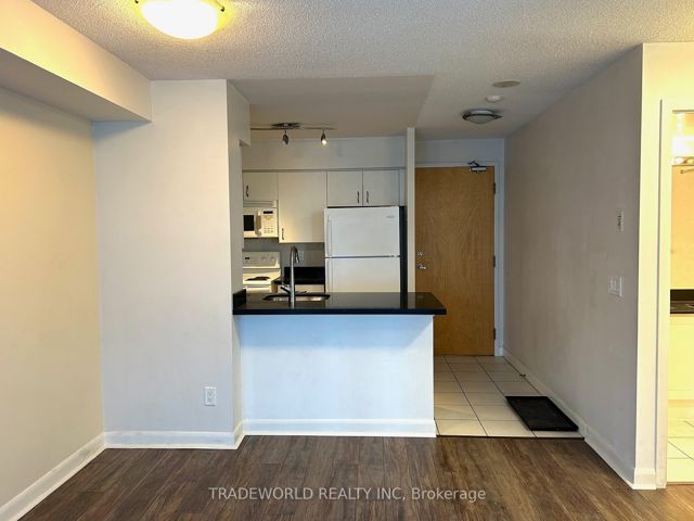 3110 - 4978 Yonge St