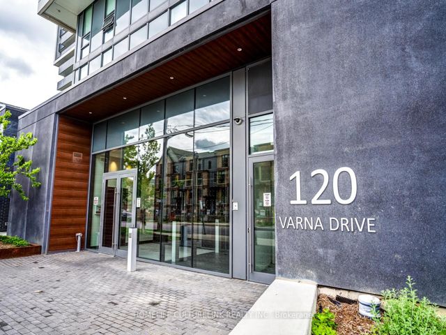 1220 - 120 Varna Dr