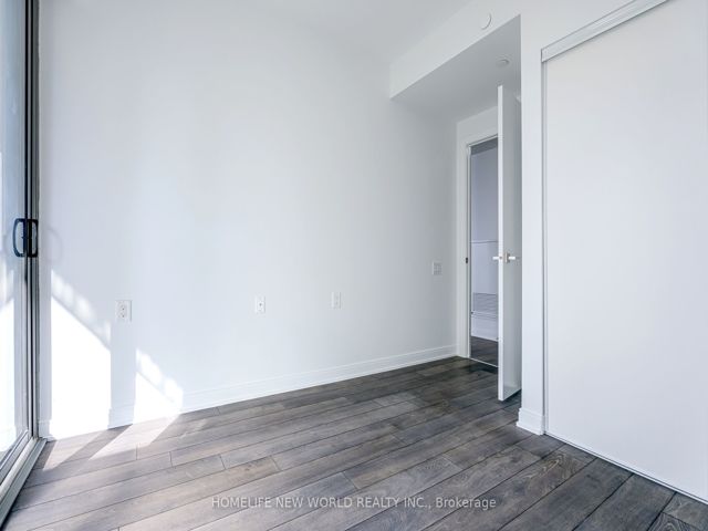 4409 - 50 Charles St E