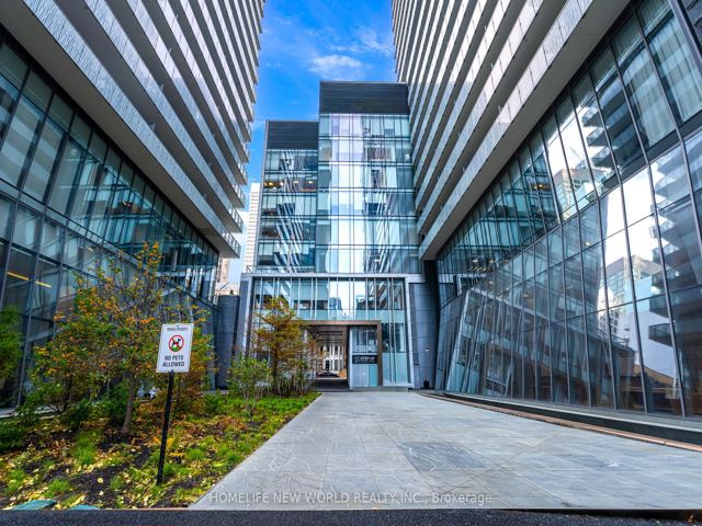 4409 - 50 Charles St E