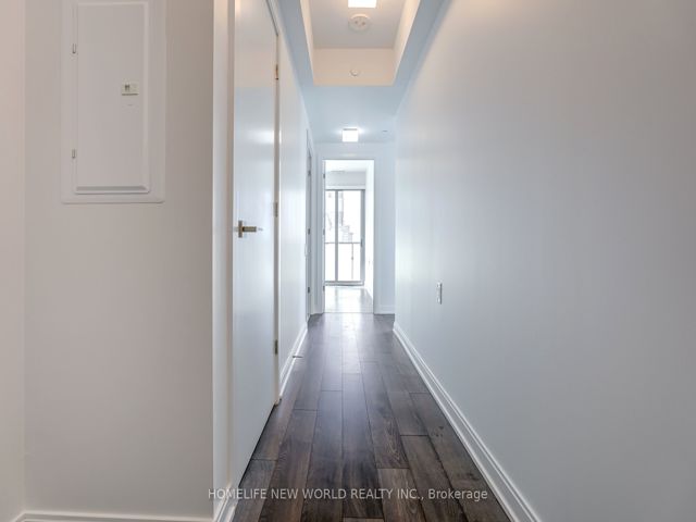 4409 - 50 Charles St E