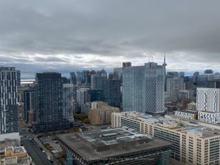 5015 - 319 Jarvis St