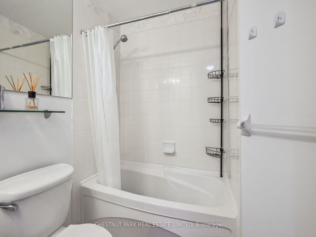 1014 - 85 Bloor St E