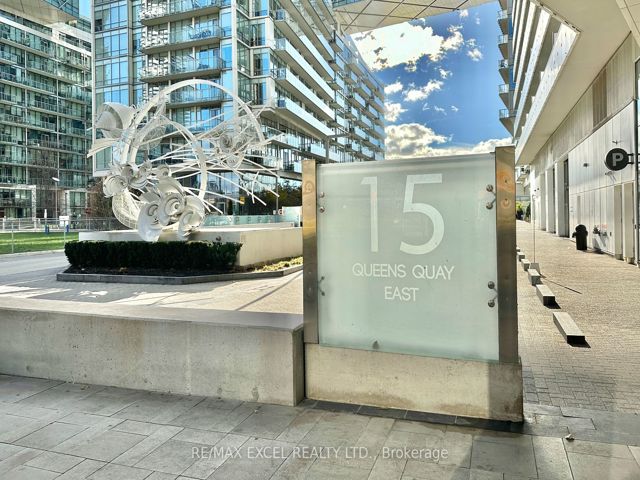 3101 - 15 Queens Quay E