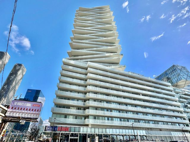 3101 - 15 Queens Quay E