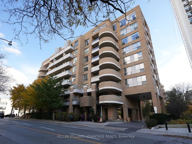 LPH8 - 245 Davisville Ave