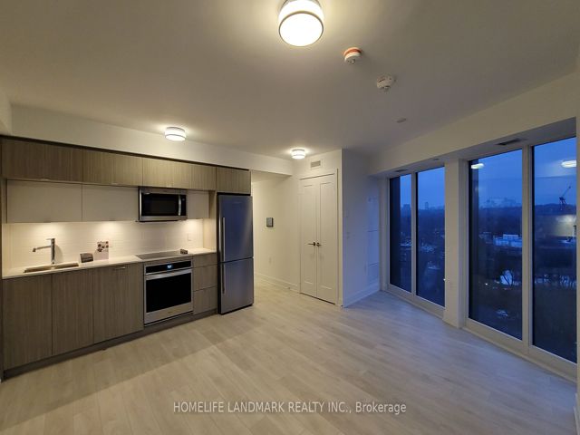 903 - 575 Bloor St E