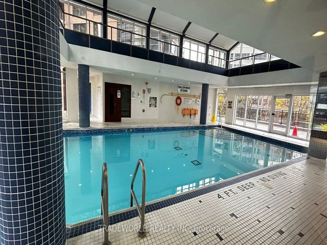 301 - 23 Sheppard Ave E
