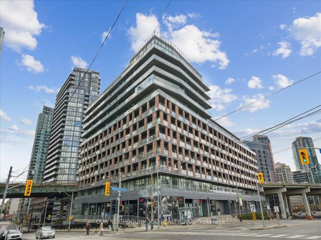 1212 - 169 Fort York Blvd