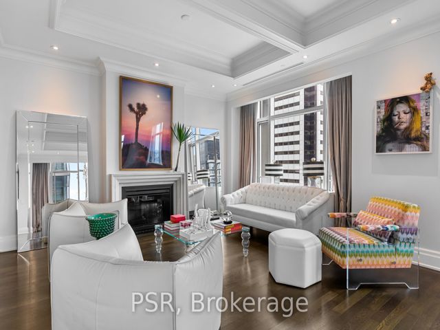 3901 - 311 Bay St