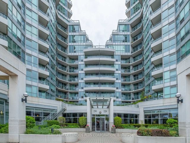 1027 - 230 Queens Quay West Quay