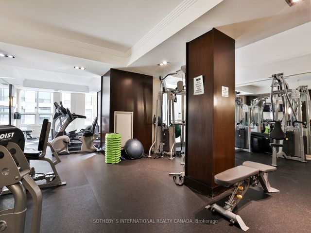 308 - 68 Yorkville Ave