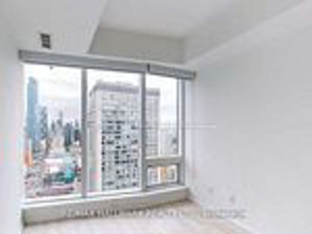 3114 - 197 Yonge St