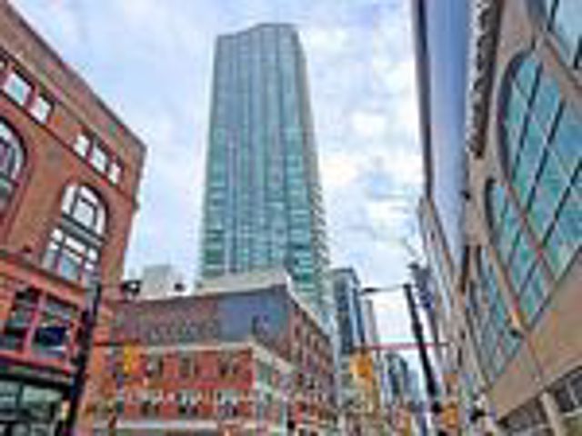 3114 - 197 Yonge St