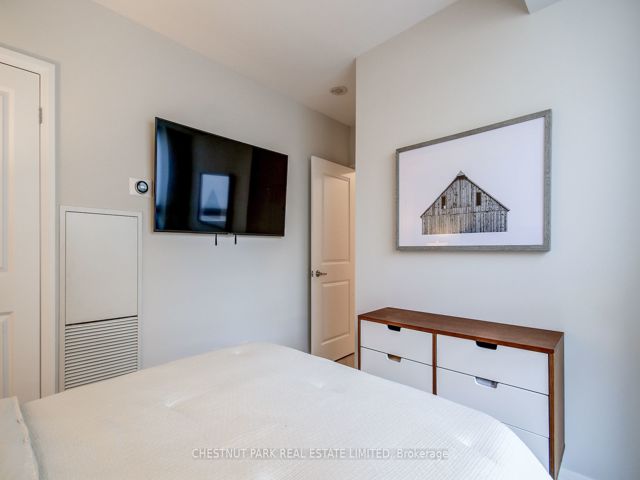 302 - 1430 Yonge St