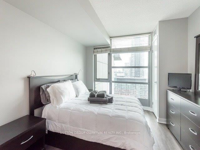 3009 - 81 Navy Wharf Crt