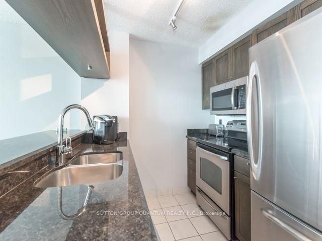 3009 - 81 Navy Wharf Crt