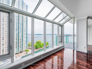1116 - 211 QUEENS QUAY WEST