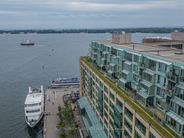 1116 - 211 QUEENS QUAY WEST