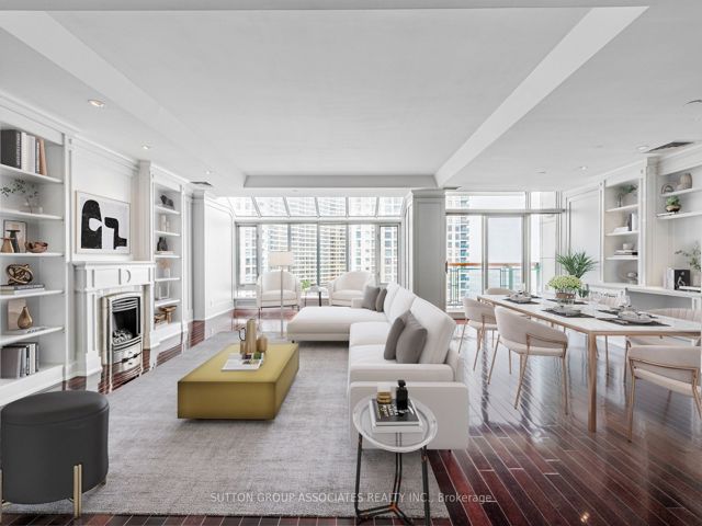 1116 - 211 QUEENS QUAY WEST