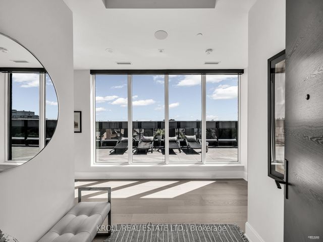 703 - 355 Bedford Park Ave
