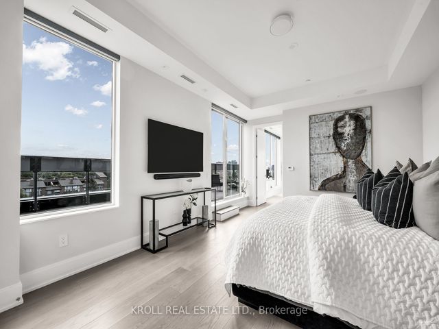 703 - 355 Bedford Park Ave