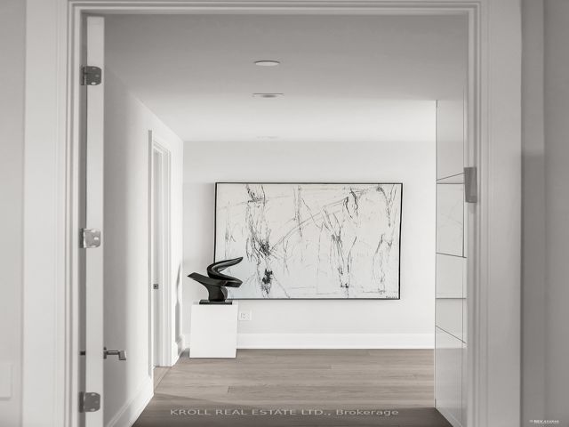 703 - 355 Bedford Park Ave