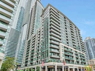 1206 - 25 Lower Simcoe St