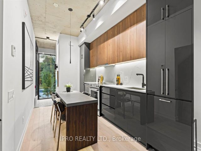 25 - 12 Dervock Cres