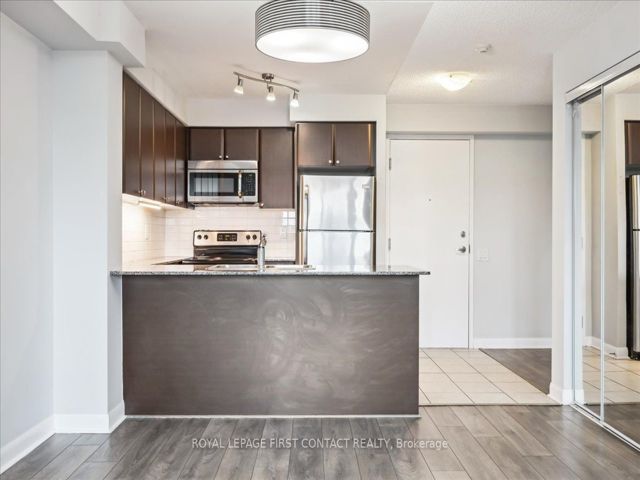 405 - 525 Wilson Ave