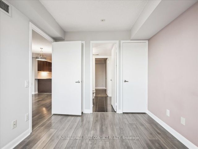 405 - 525 Wilson Ave
