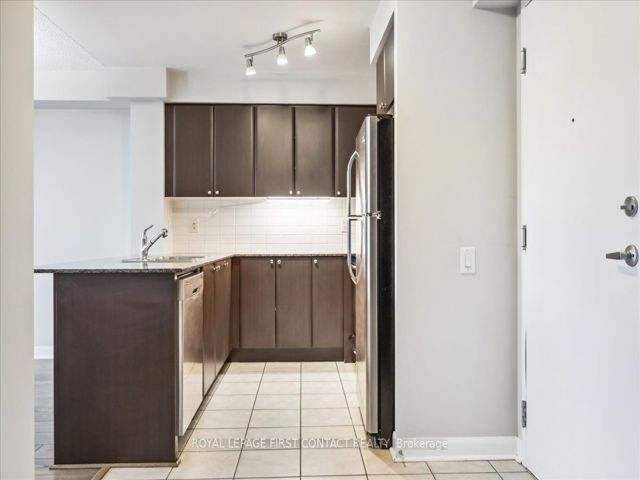 405 - 525 Wilson Ave