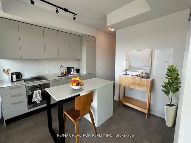 504 - 200 Sudbury St