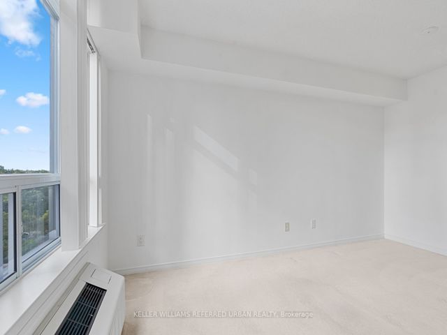 1002 - 155 Beecroft Rd