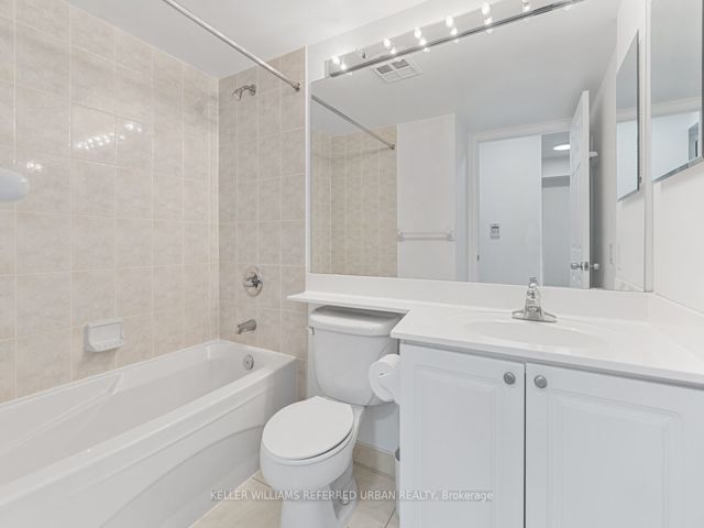 1002 - 155 Beecroft Rd