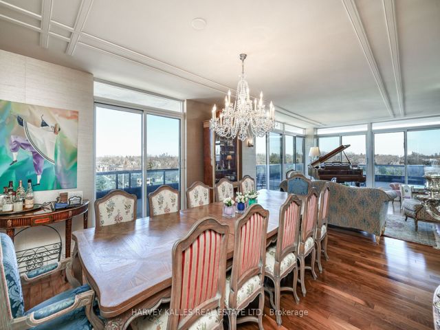 801 - 2600 Bathurst St