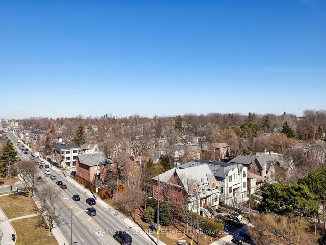 801 - 2600 Bathurst St