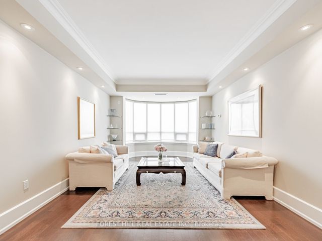 1402 - 660 Sheppard Ave E
