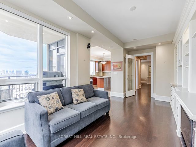 1402 - 660 Sheppard Ave E