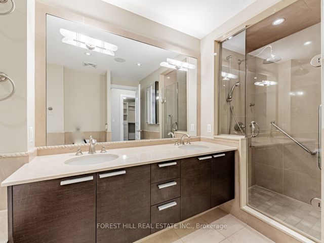 1402 - 660 Sheppard Ave E