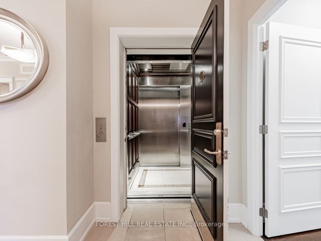 1402 - 660 Sheppard Ave E
