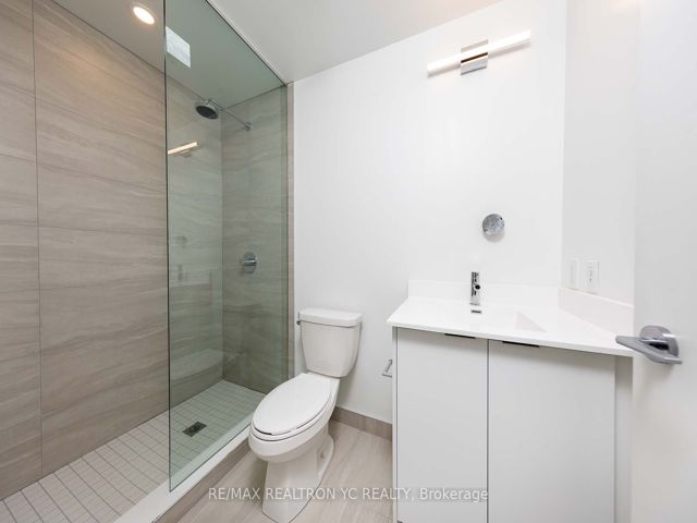 321 - 181 Sheppard Ave E