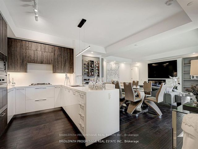 401 - 3 Southvale Dr