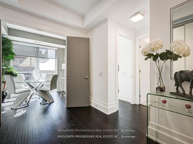 401 - 3 Southvale Dr