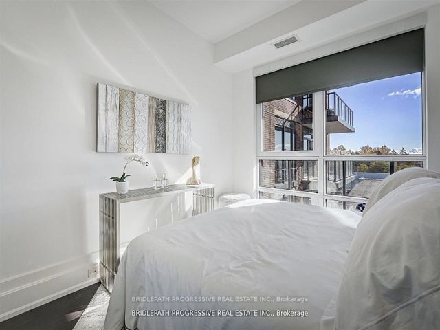 401 - 3 Southvale Dr