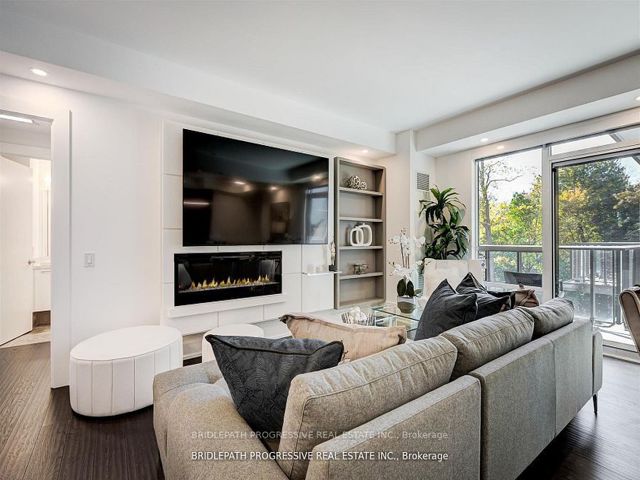 401 - 3 Southvale Dr