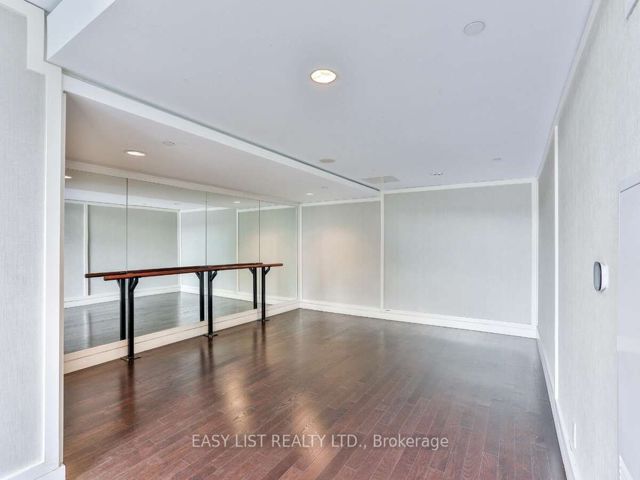 N204 - 120 Bayview Ave