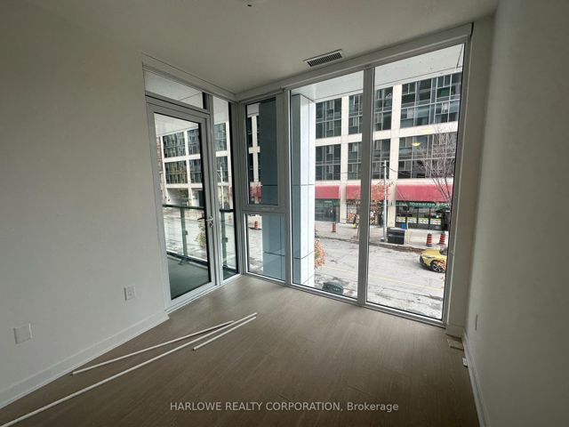 105 Se - 60 Princess St