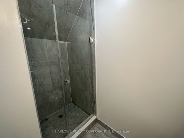 107 Se - 60 Princess St